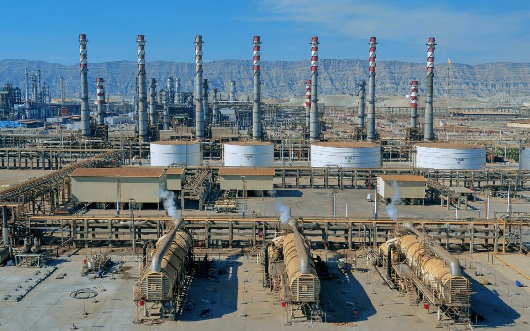 L’Iran inaugurerà nei prossimi mesi una grande raffineria di carburante