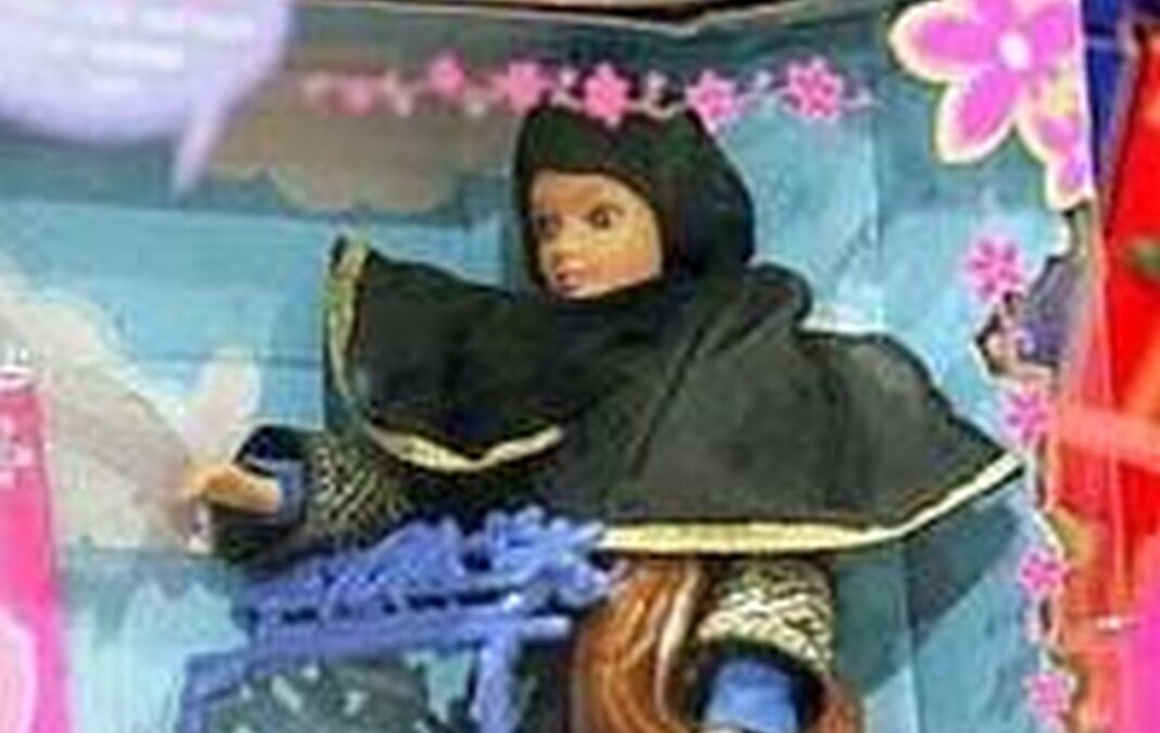 Insostituibile Barbie, anche tra le bambine iraniane